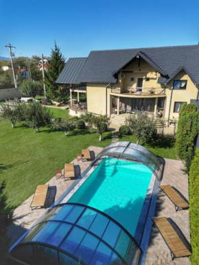 Orchard Villa